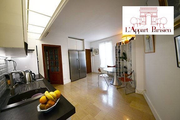 Flat Rue Lepic in Paris