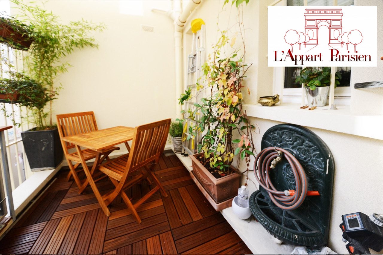 Appartement Rue Lepic à Paris