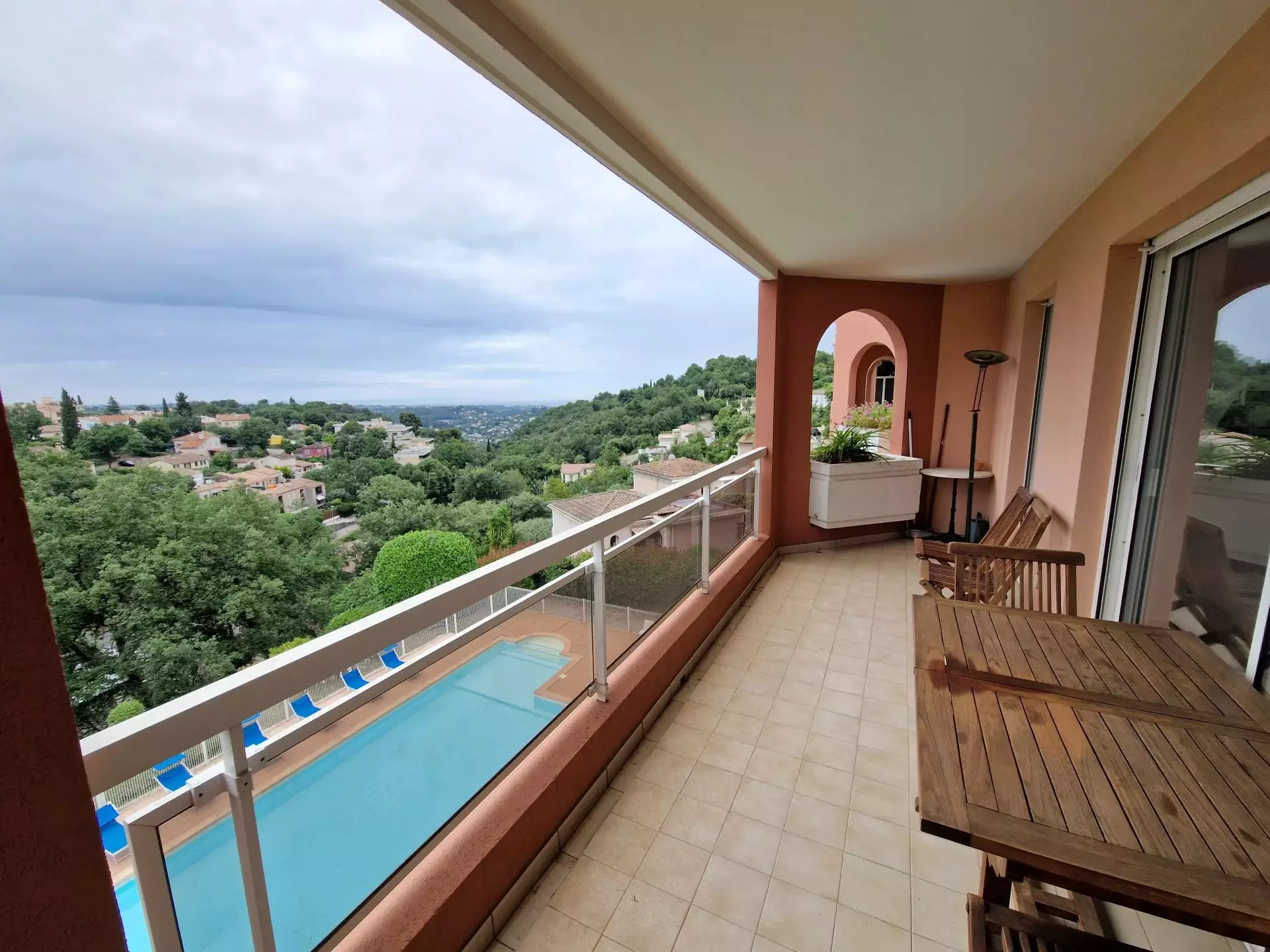 Appartement Chemin de Canta-Merle à Vence