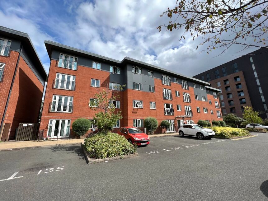 Flat Conisbrough Keep in Coventry