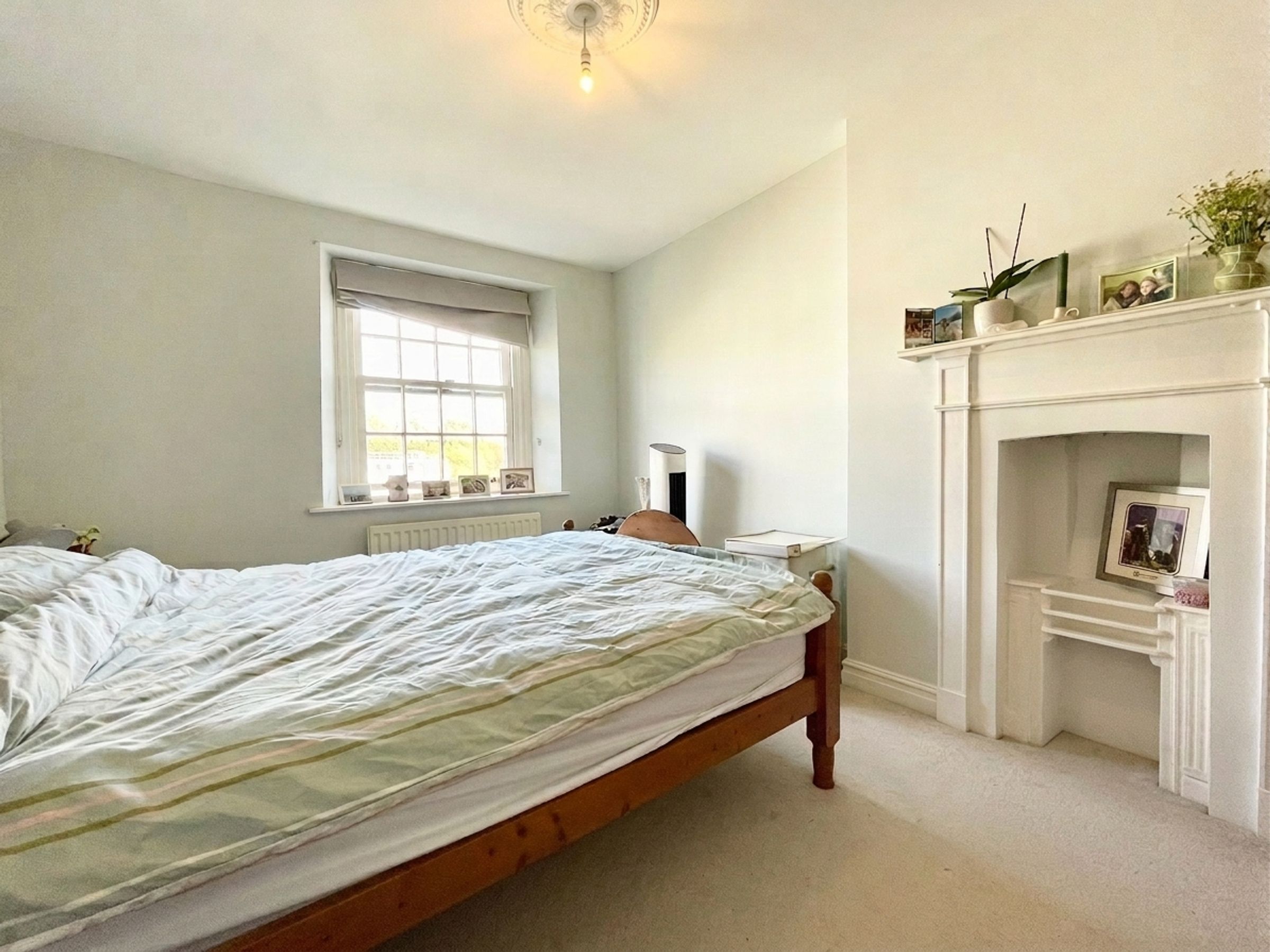 Flat Bellevue Crescent in Bristol