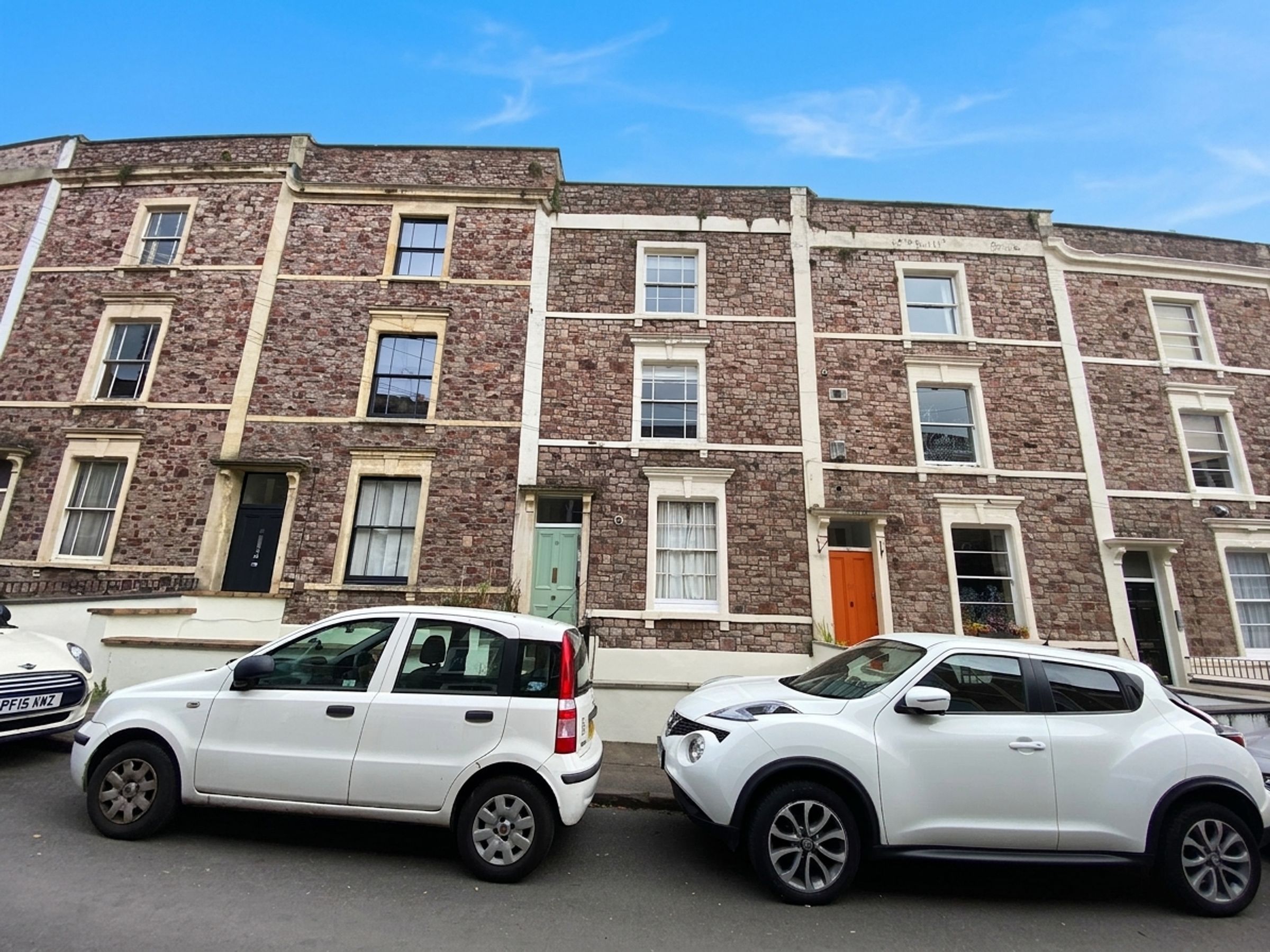 Flat Bellevue Crescent in Bristol