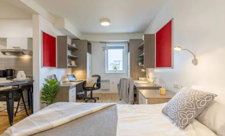 Flat King Edward Quay in Colchester