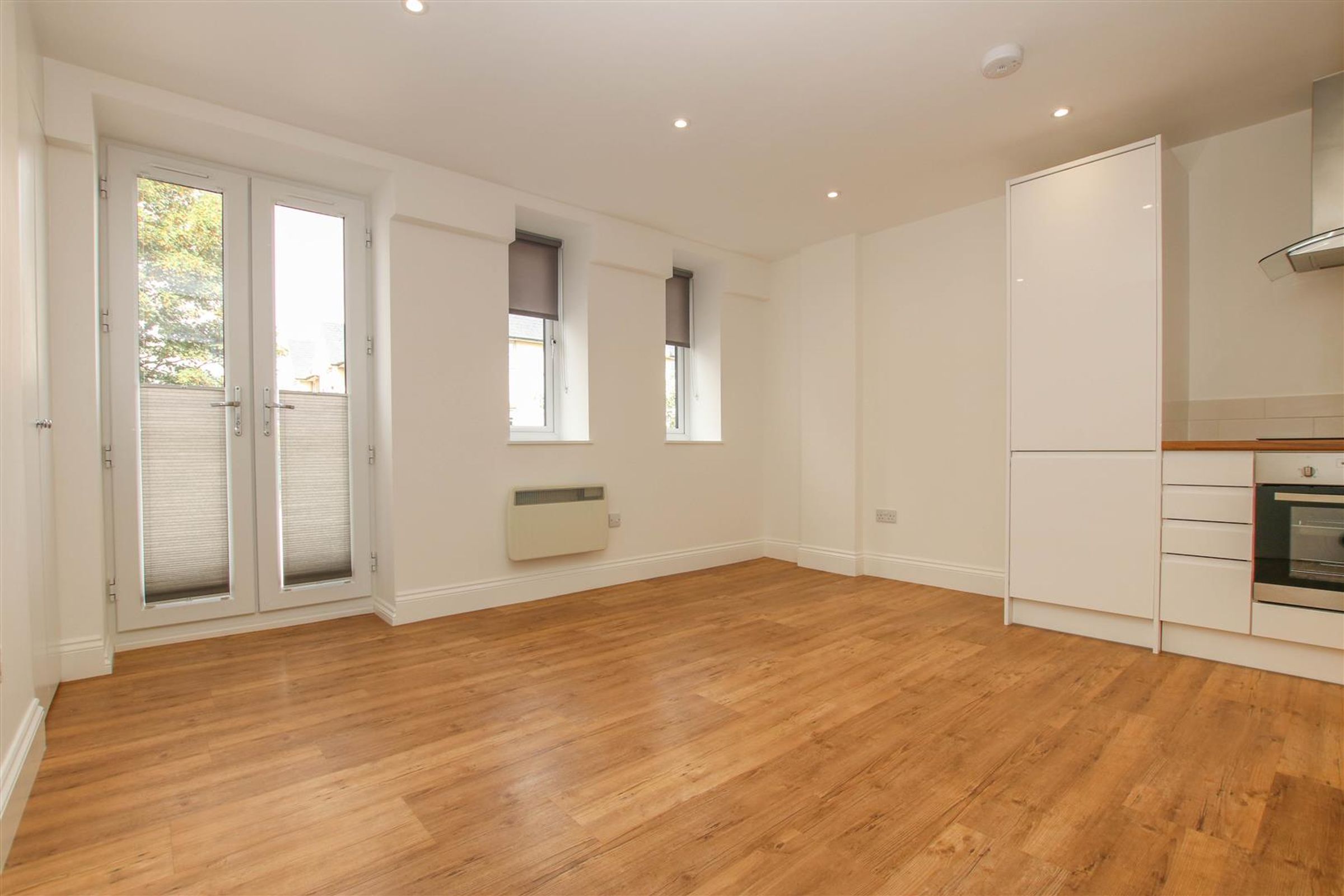 Flat Walton Street in Aylesbury
