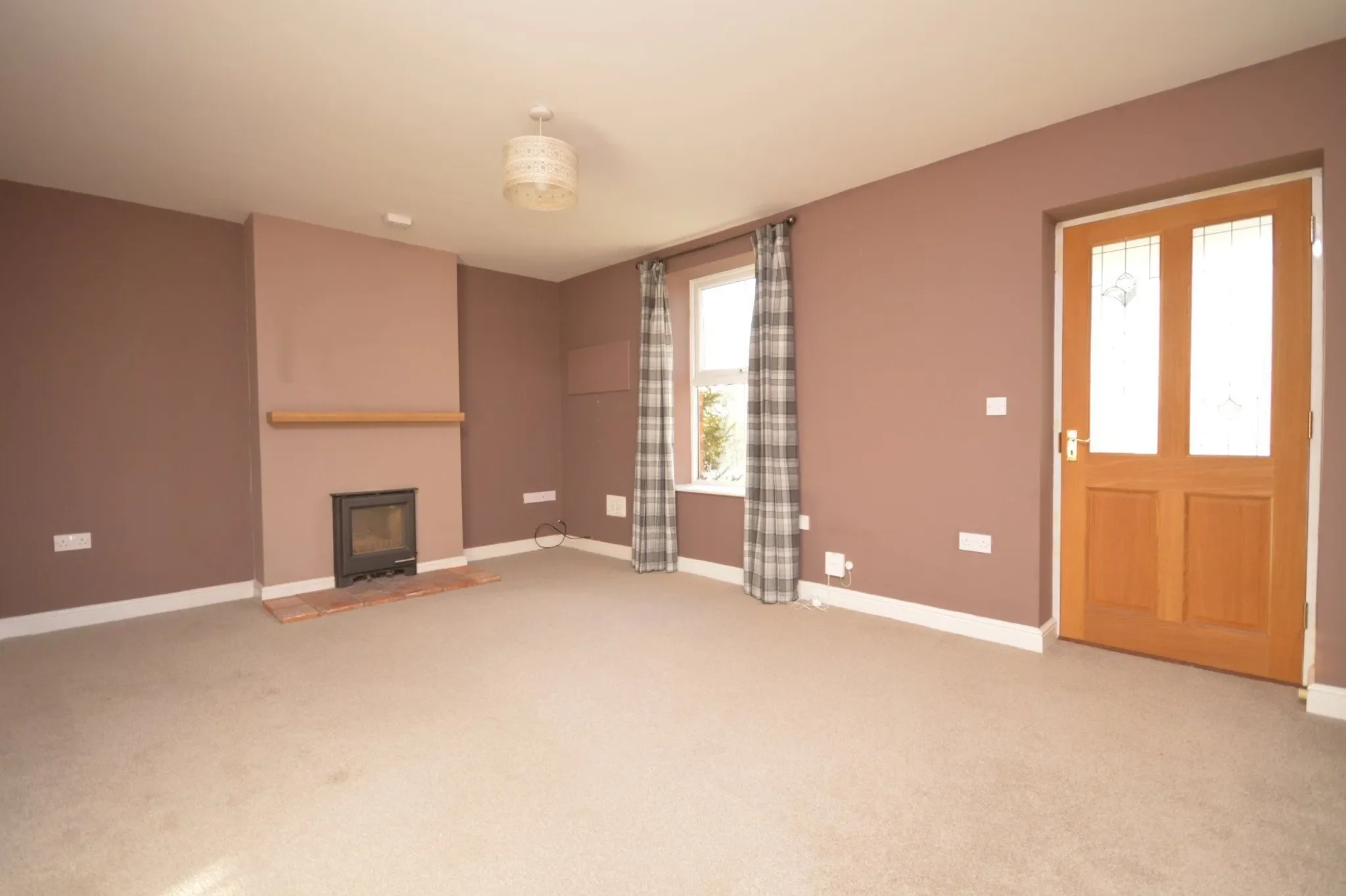 Flat Newton Road in Breckland District