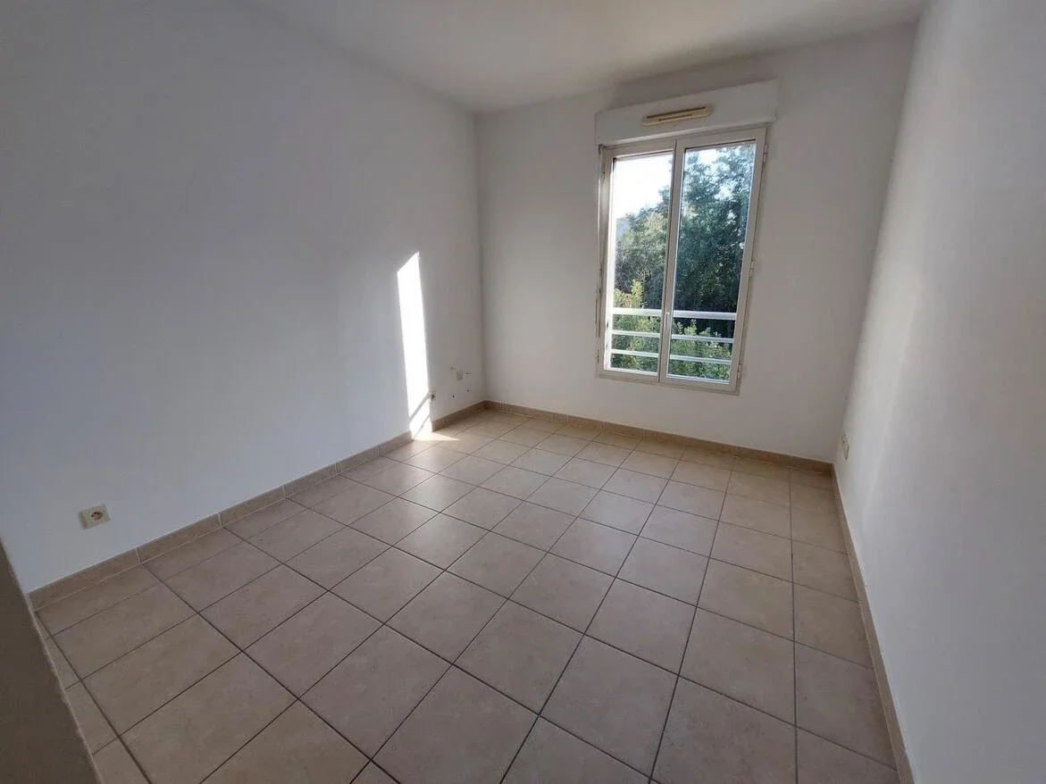 Flat Rue Lucie Aubrac in Avignon