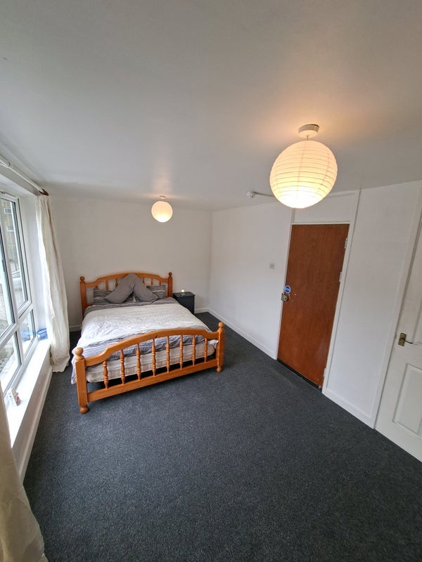 Room Morley Grove in Harlow