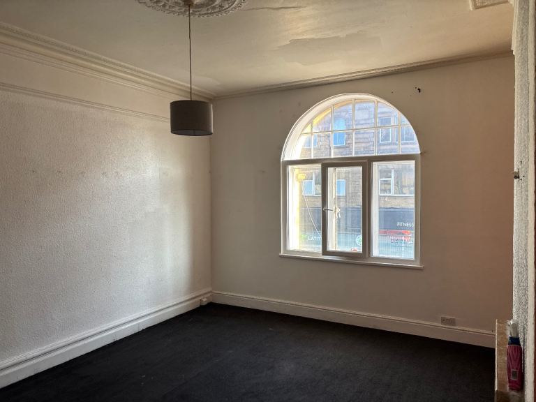 Flat Cavendish Street in Bradford