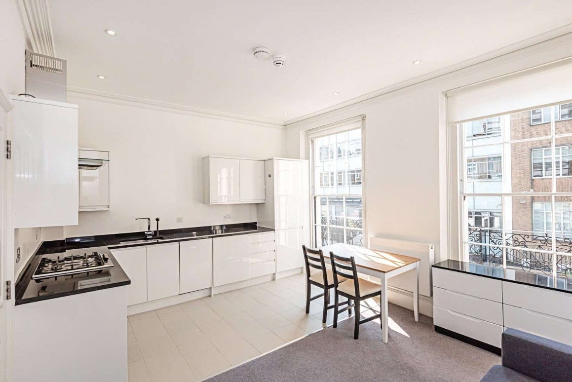 Flat North Gower Street in Greater London