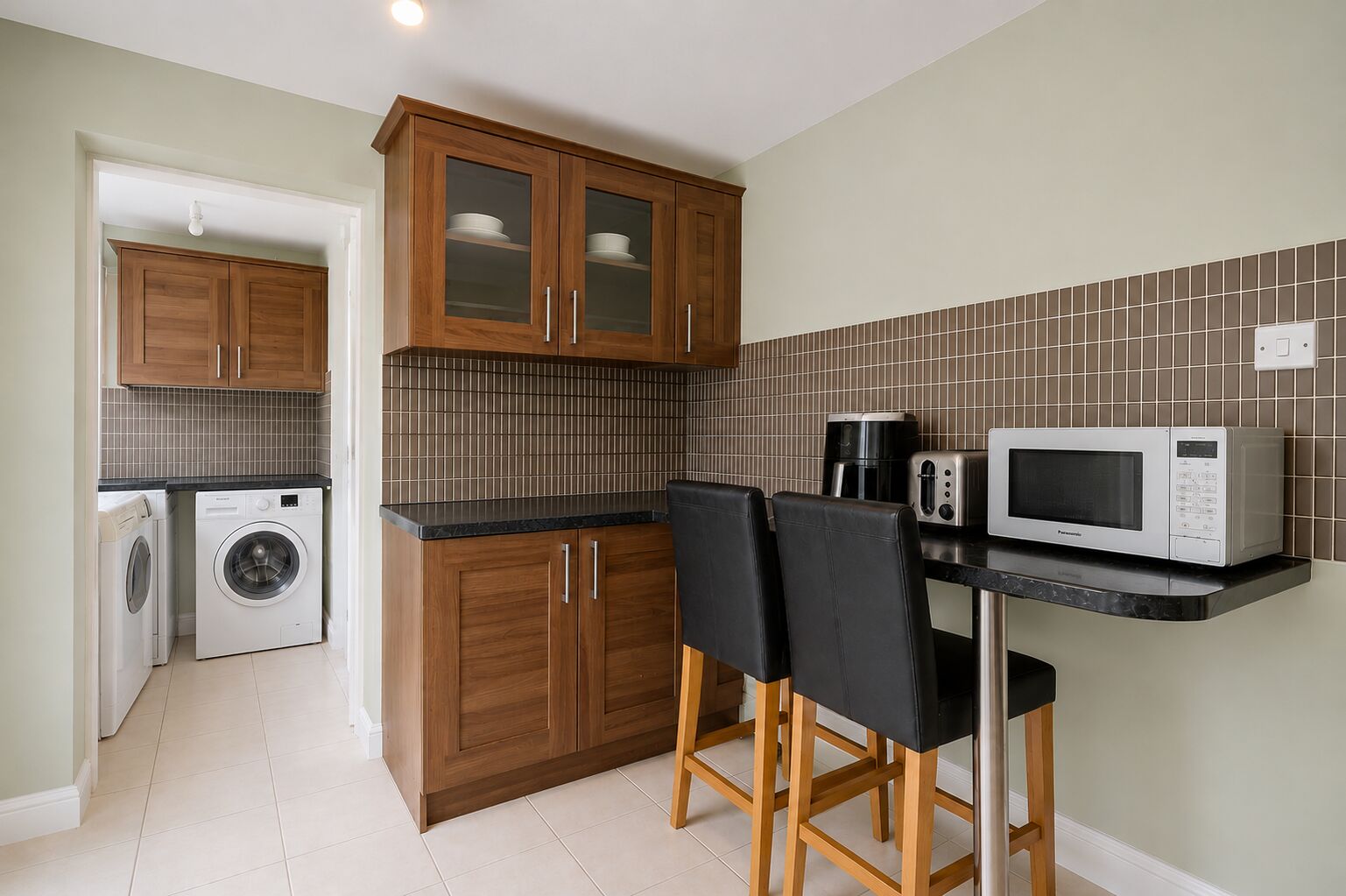 House Abbots Way in High Wycombe