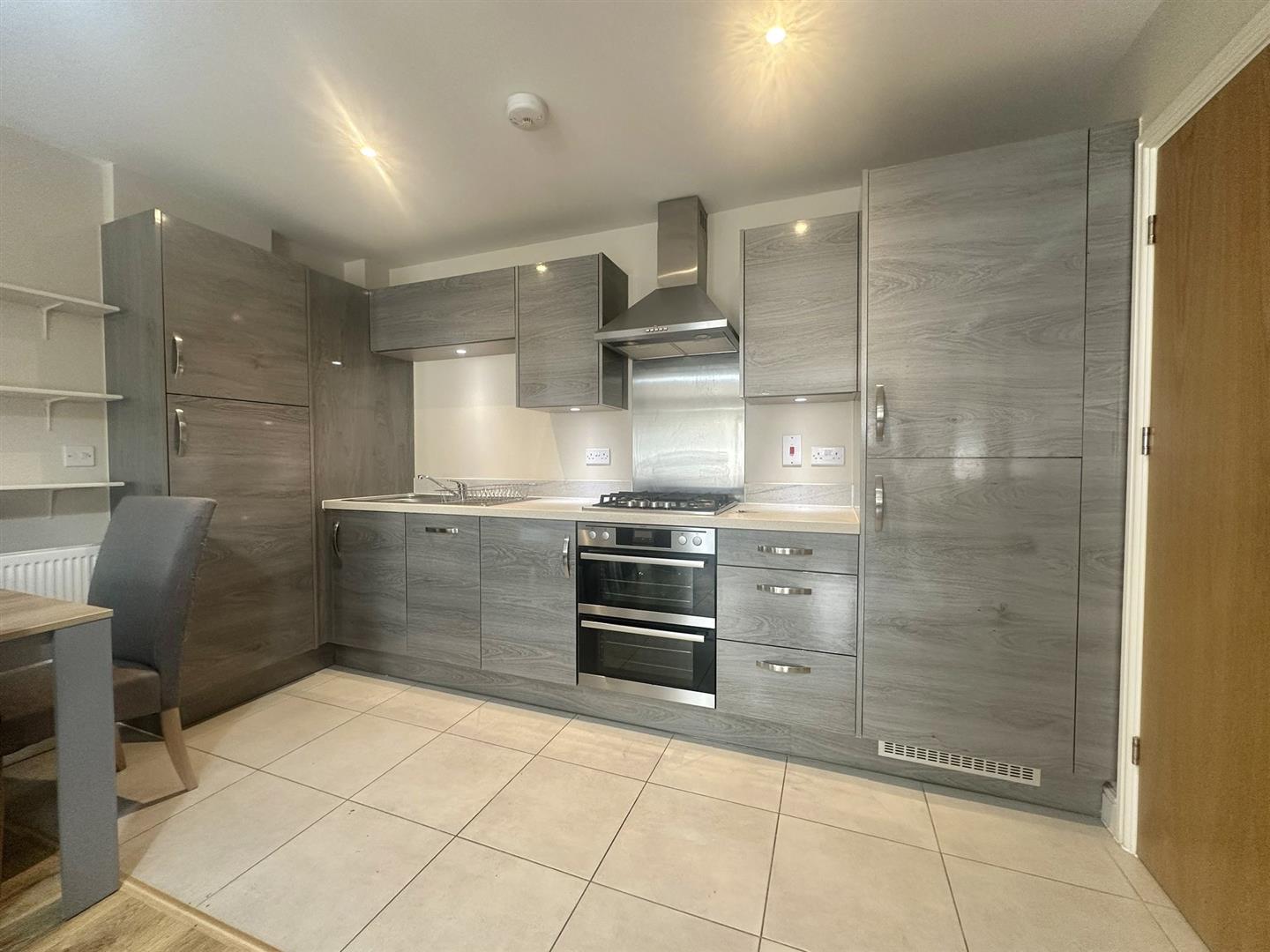 Flat Horton Road in Greater London