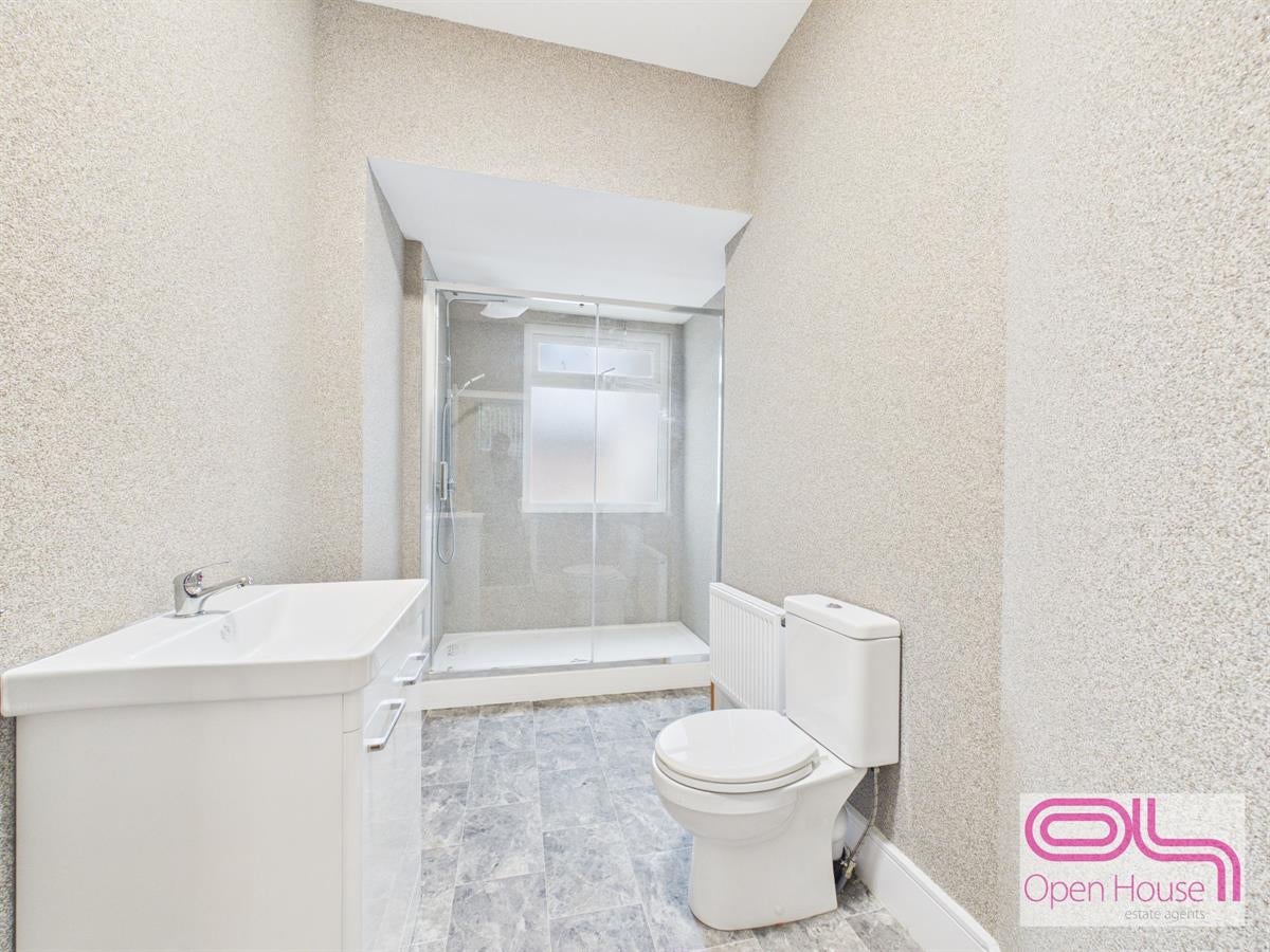 Room Garstang Road in Preston