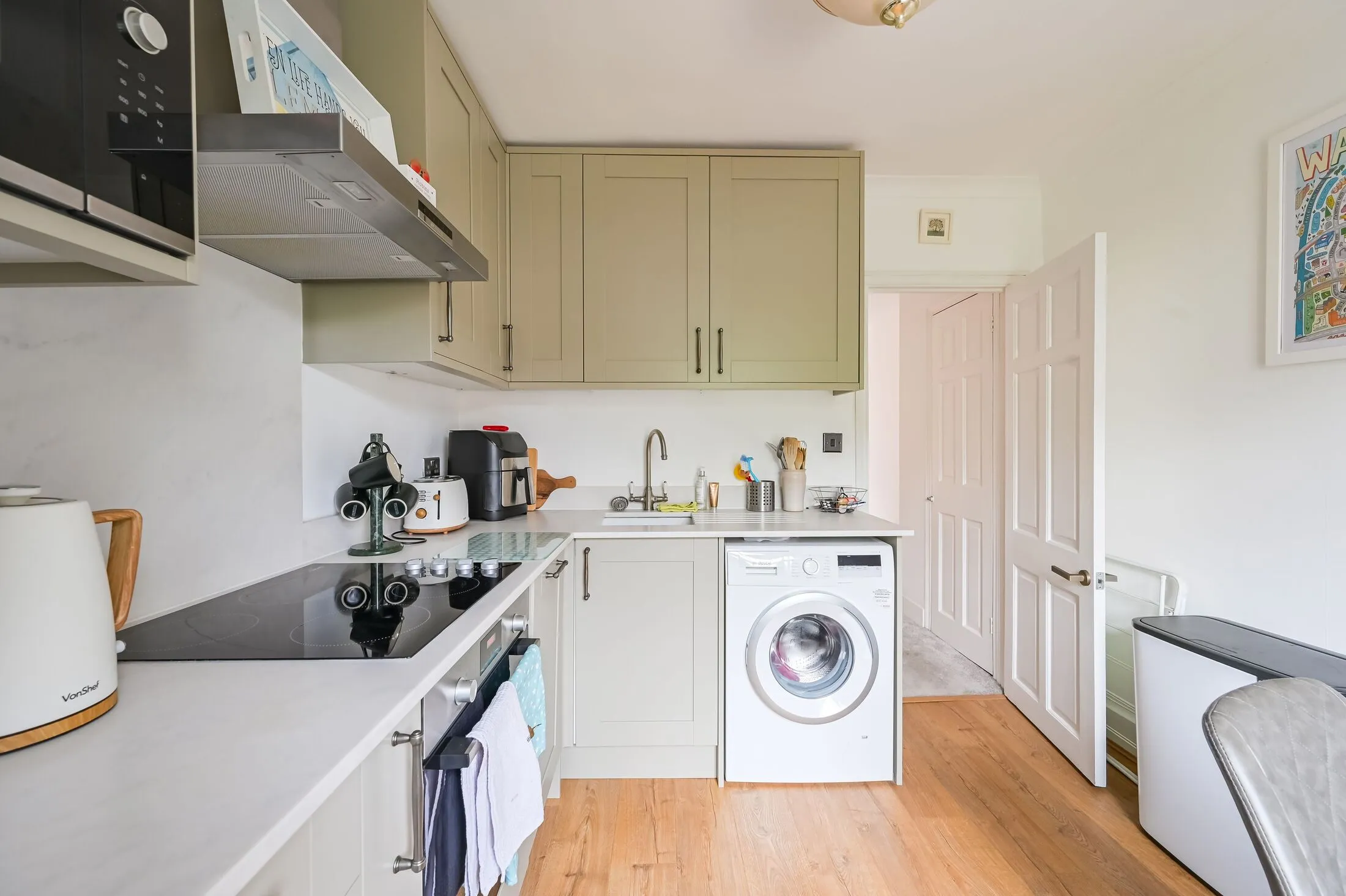 Flat Pretoria Avenue in Greater London