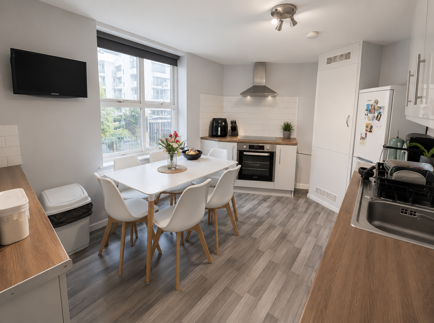 Flat Otley Road in Leeds