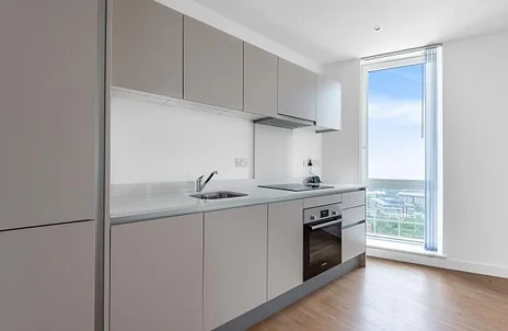 Flat Bond Way in Bracknell