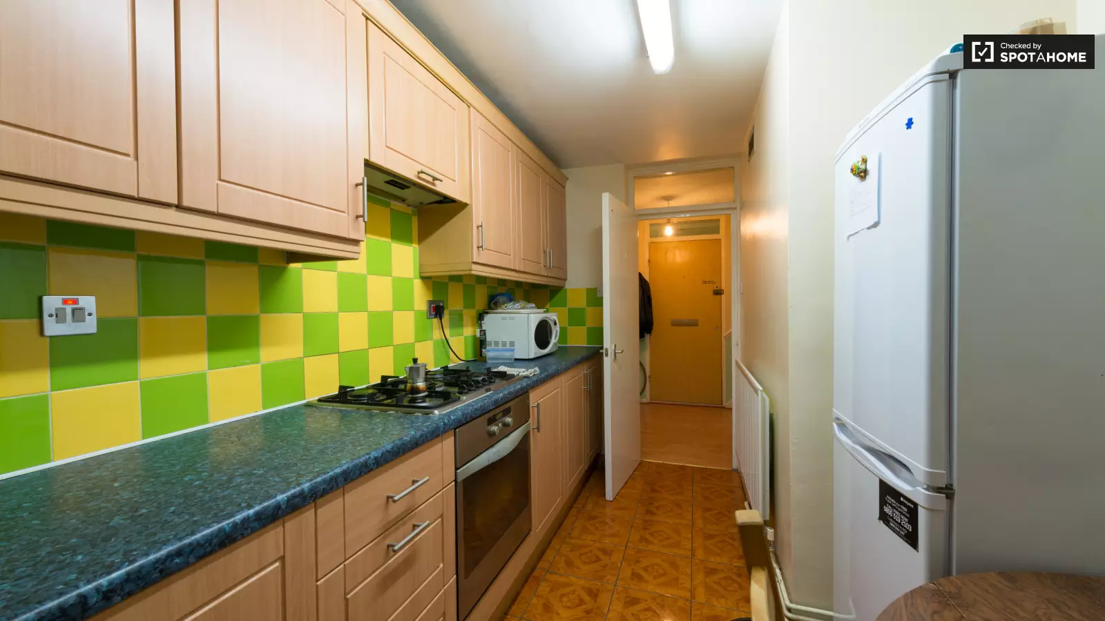 Flat Clovelly Way in Greater London