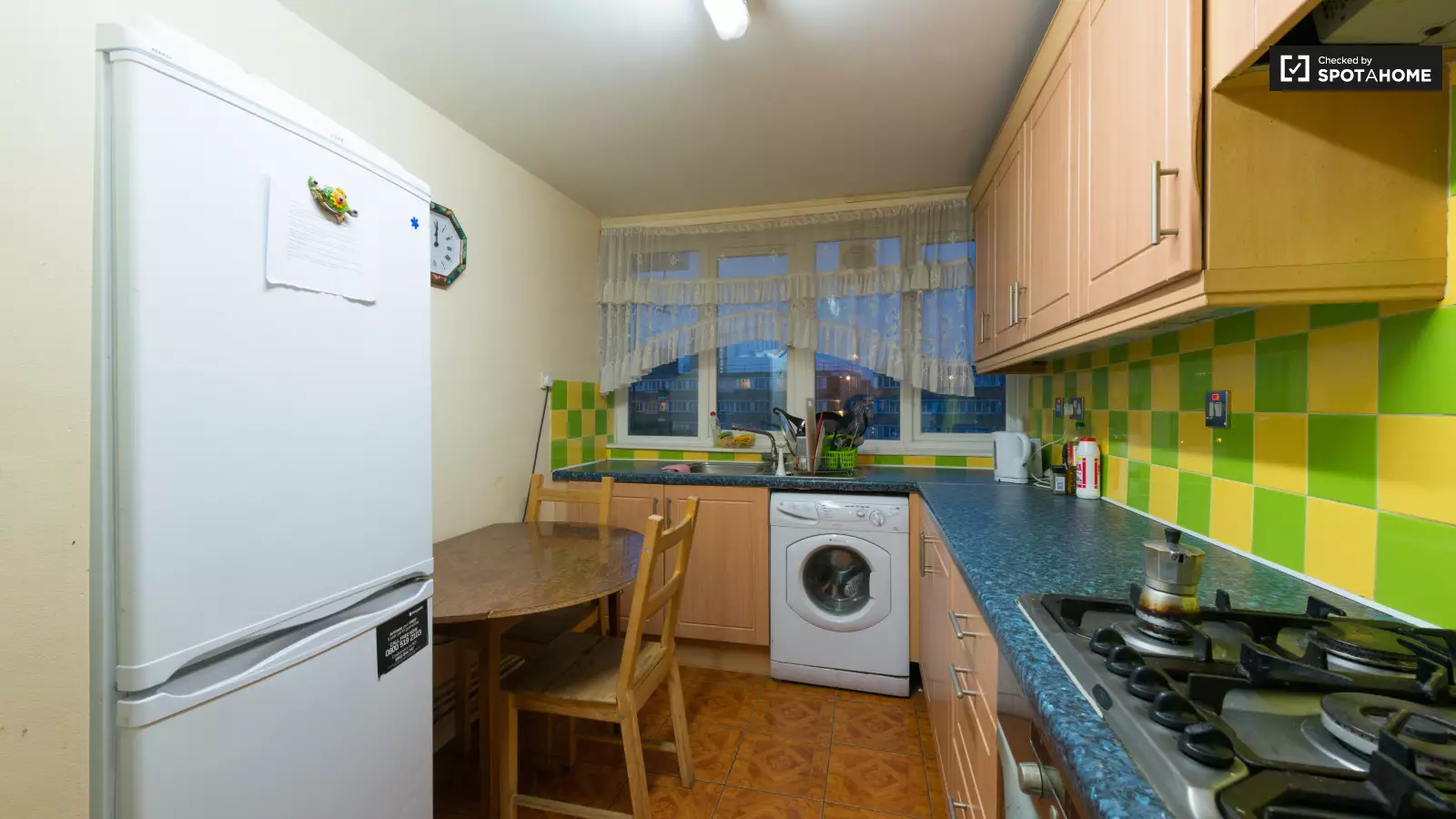 Flat Clovelly Way in Greater London