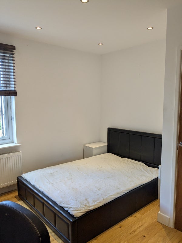 Room Elswick Road in Greater London