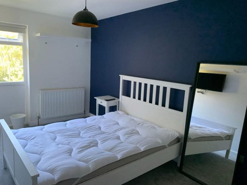 Room Seaford Road in Crawley