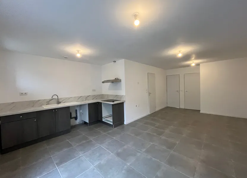 Appartement Avenue de la Gare à Castries