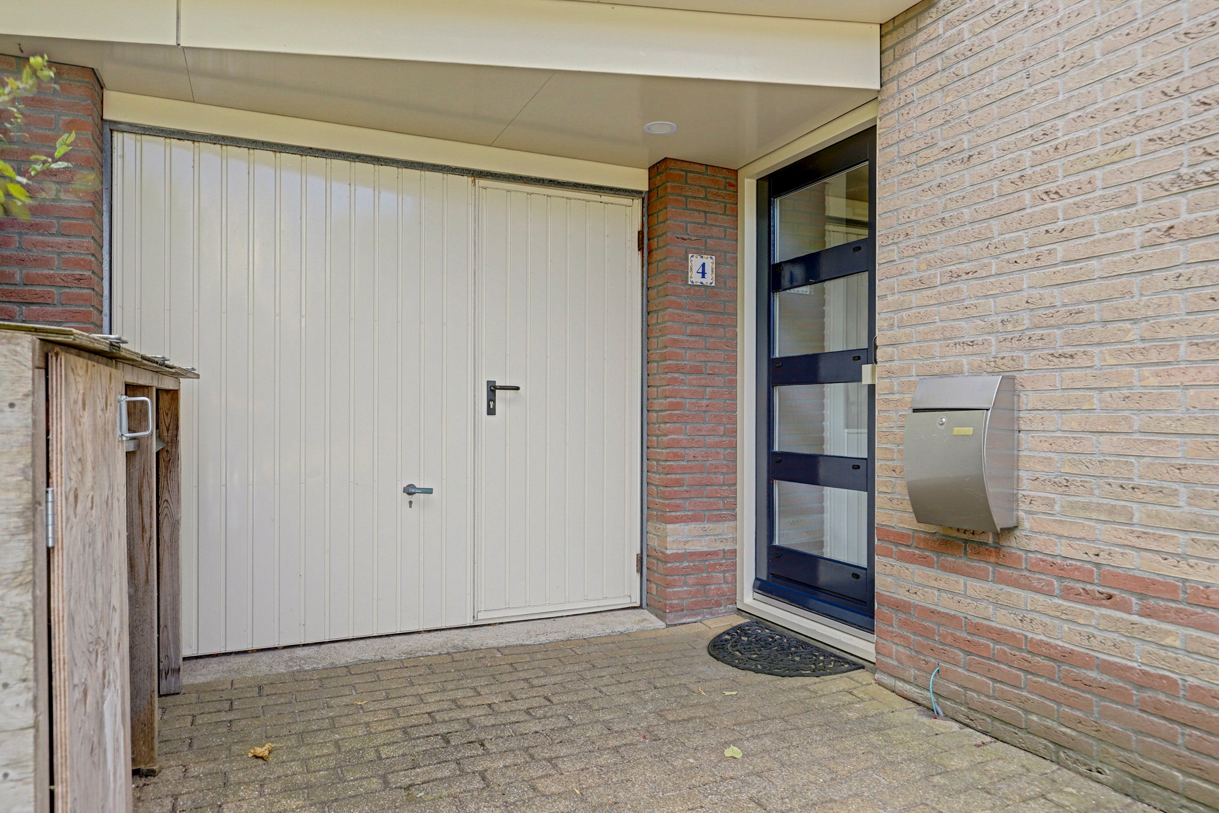 Tussenwoning te koop: Zuider Kadijk 4, Enkhuizen