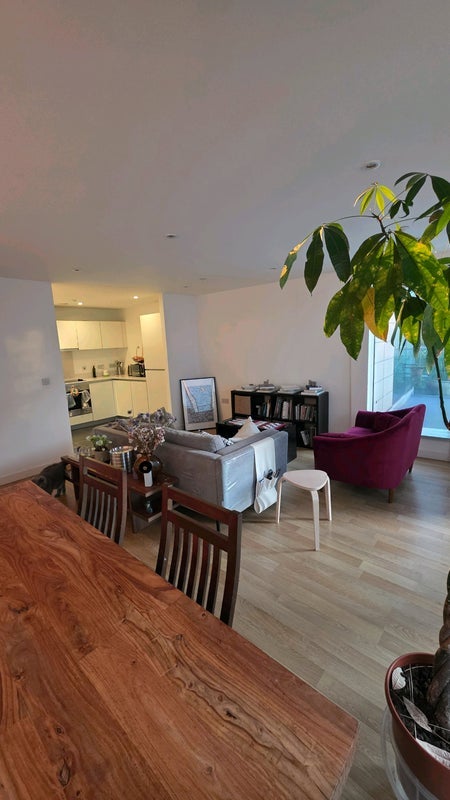 Flat Woodberry Grove in Greater London