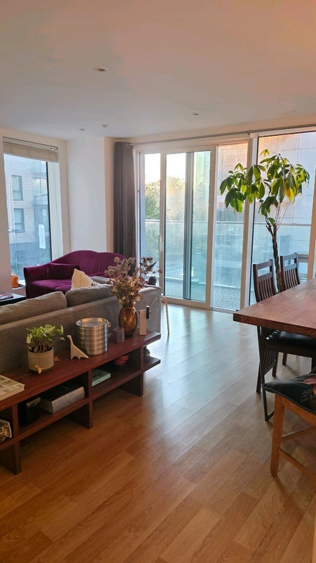 Flat Woodberry Grove in Greater London