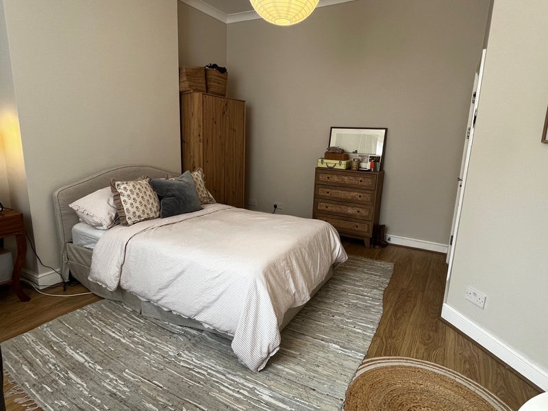 Room Wilberforce Road in Greater London