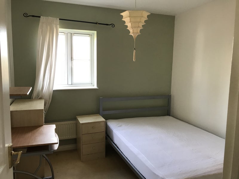 Room Adelante Close in Bristol