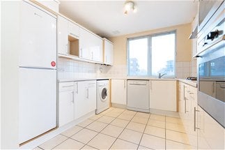 Flat Lodge Road in City of Westminster