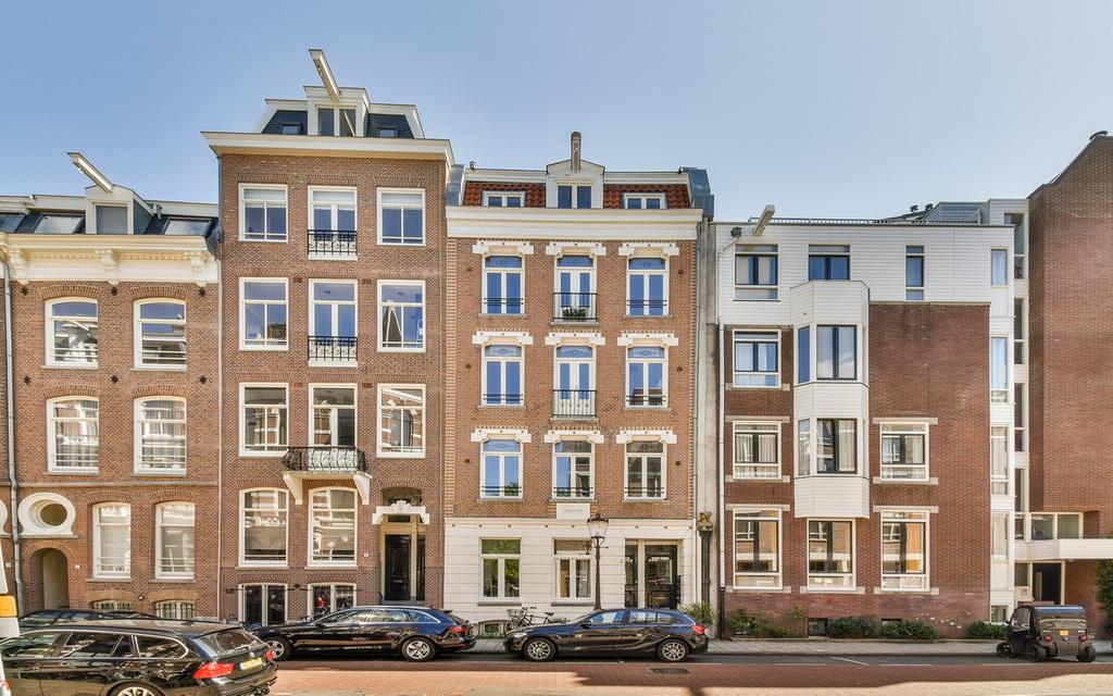 Flat Anna van den Vondelstraat 15 D in Amsterdam