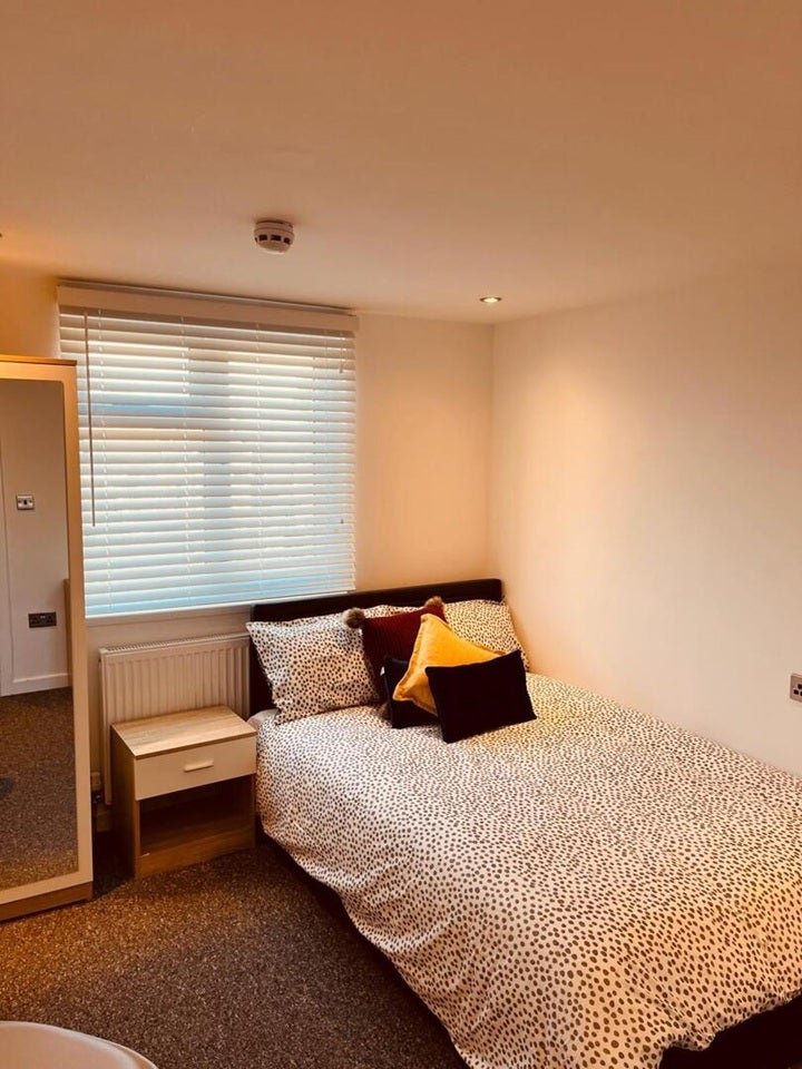 Room Princes Avenue in Watford