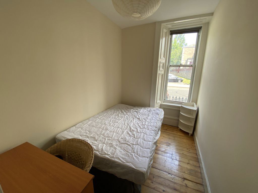 Room Perth Road in Dundee