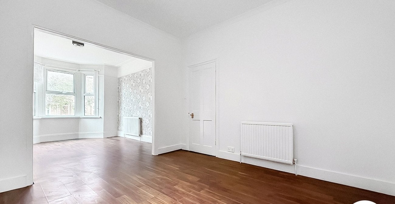 House Viewland Road in Greater London