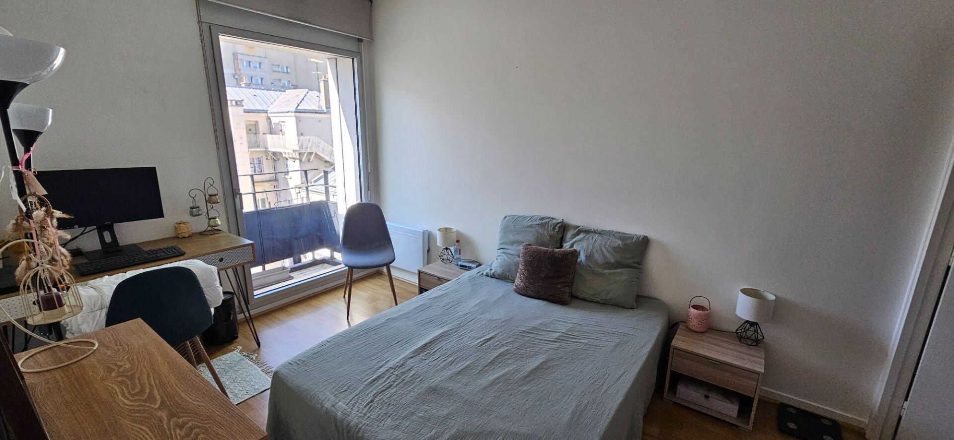 Flat Rue Laferrière in Paris