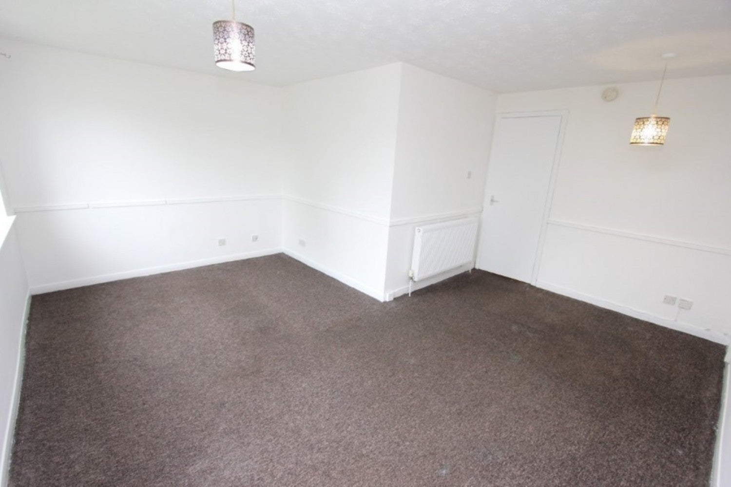 Flat Kelvindale Court in Glasgow