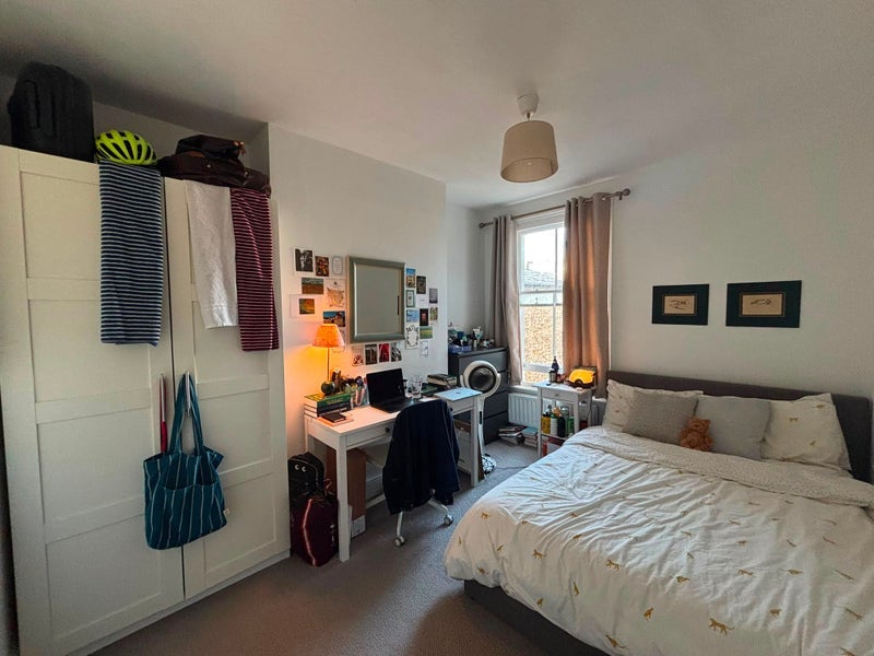 Room Beechcroft Road in Greater London