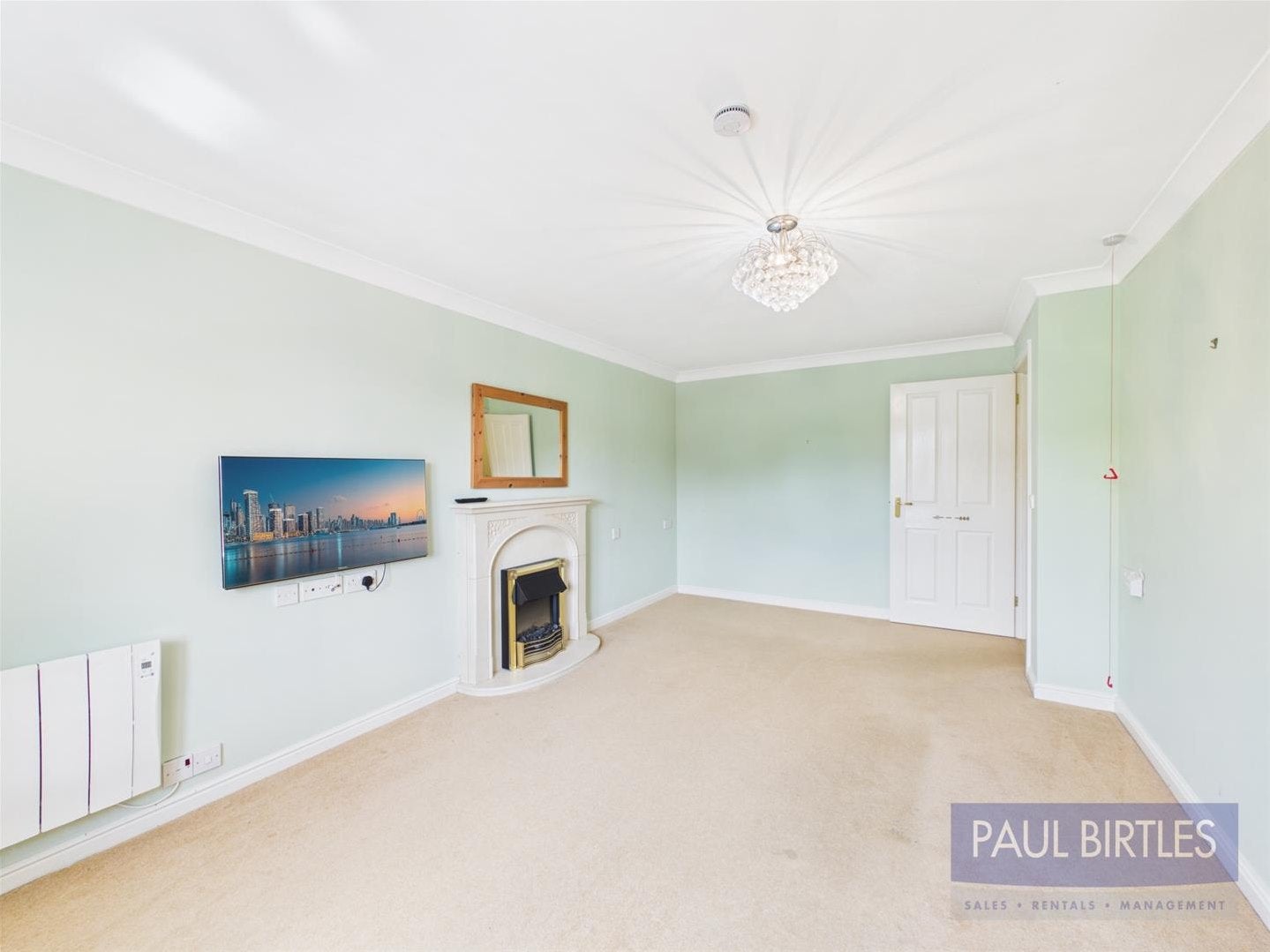 Flat St Clement Court in Trafford