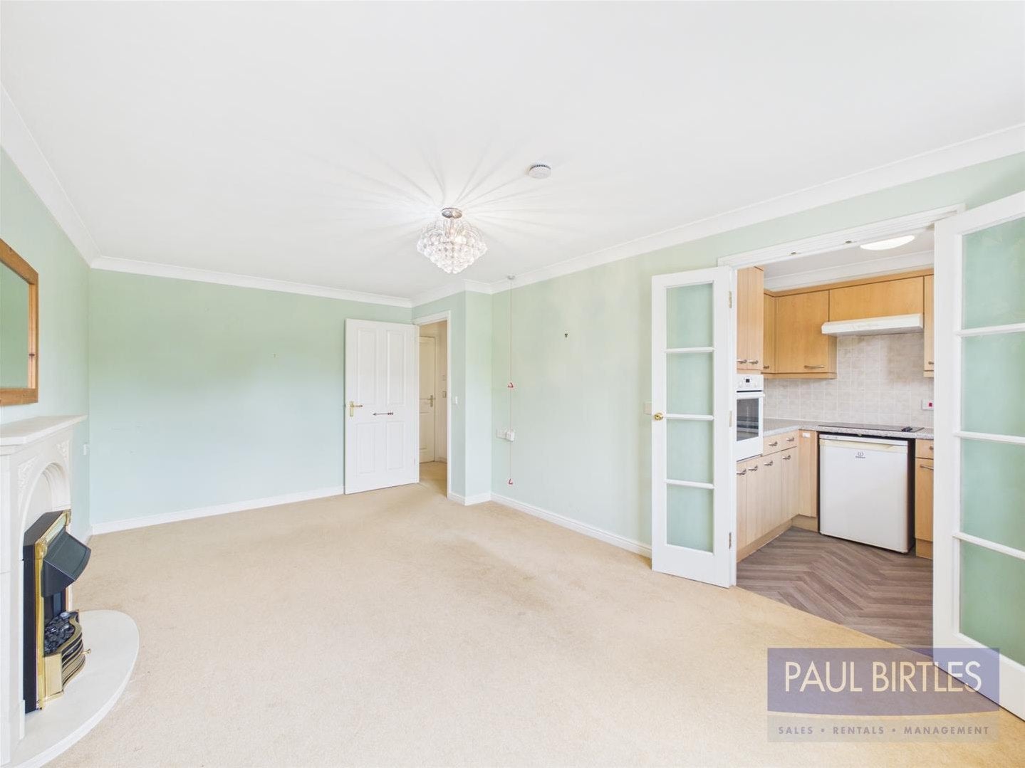 Flat St Clement Court in Trafford