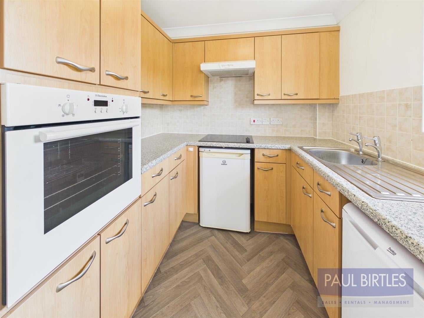 Flat St Clement Court in Trafford