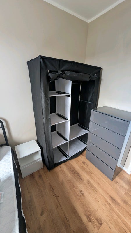 Room Niddrie Marischal Place in City of Edinburgh