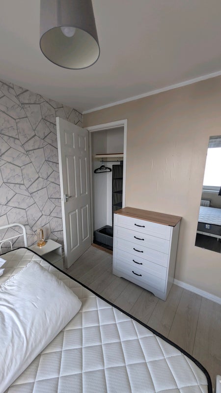 Room Niddrie Marischal Place in City of Edinburgh