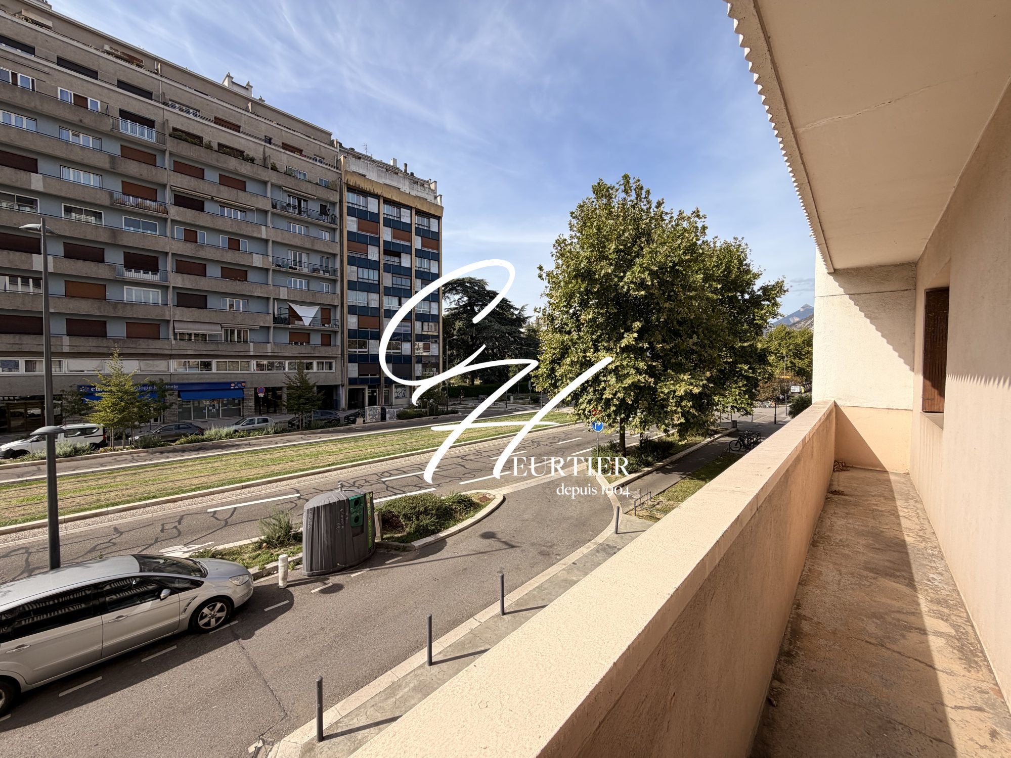 Appartement Cours de la Libération et du Général de Gaulle à Grenoble