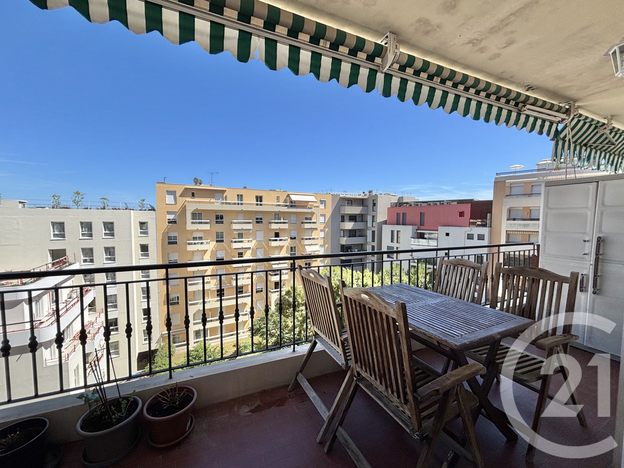Appartement Rue Claude Debussy à Roquebrune-Cap-Martin
