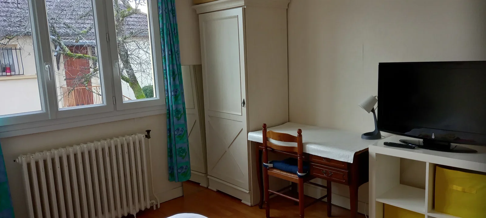 Room Sentier de Lisière Vignes-Forêt in Chenôve