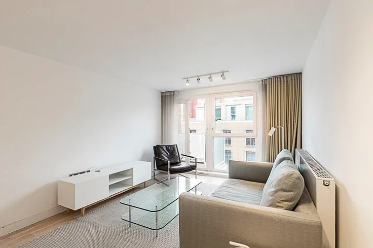 Flat Ebury Street in City of Westminster