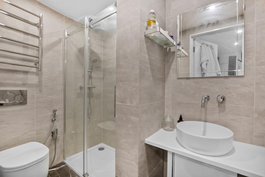 Flat Avonmore Road in Greater London