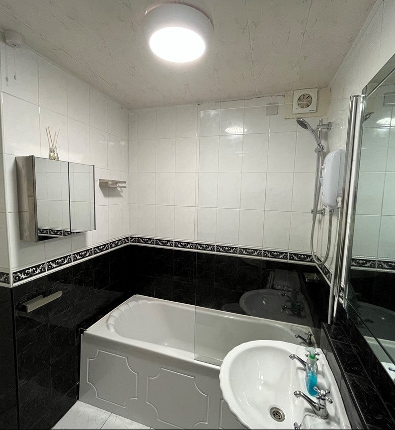 Flat Ladywood Middleway in Birmingham