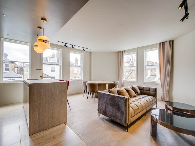 Flat Harcourt Terrace in Greater London