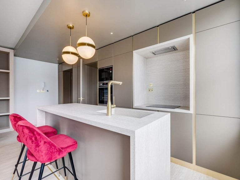 Flat Harcourt Terrace in Greater London
